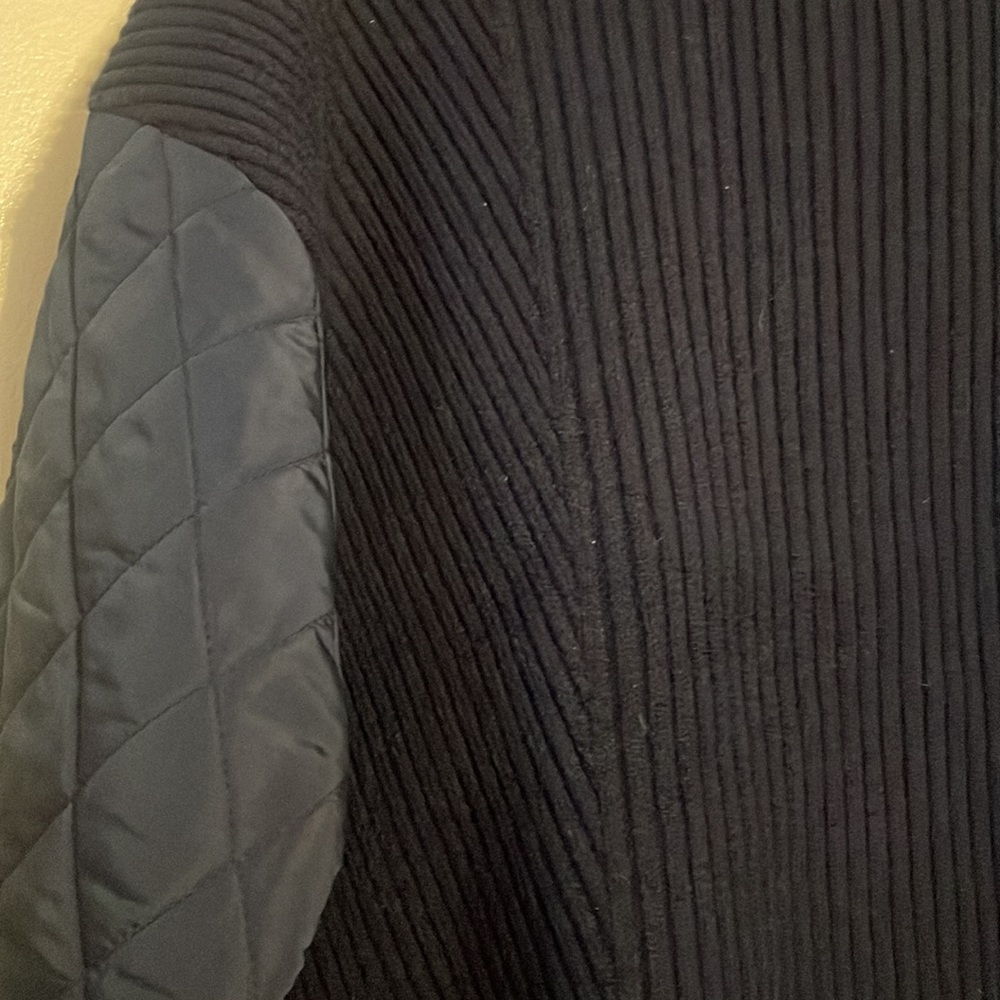 Kenneth Cole Sweater - Picture 4 of 4